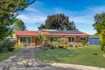 /international/au/5-mathews-place-bungendore-nsw-152565816/