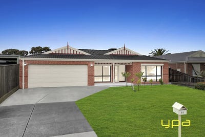 /international/au/14-gowrie-place-cranbourne-west-vic-152531000/