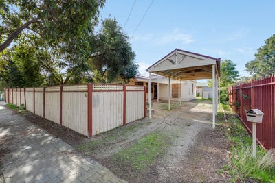 /international/au/36-knighton-road-elizabeth-north-sa-148464336/