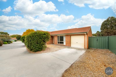 /international/au/10-34-sid-barnes-crescent-gordon-act-150565396/