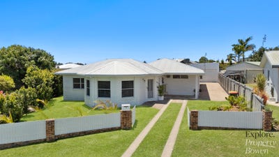 /international/au/12-troyon-court-bowen-qld-152647328/