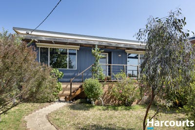 /international/au/20-stevens-street-portarlington-vic-151003100/
