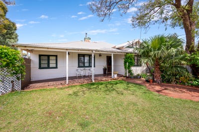/international/au/103a-ward-street-lamington-wa-152628448/