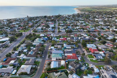 /international/au/lot-301-2-mckenzie-street-aldinga-beach-sa-204655112/