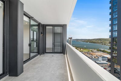 /international/au/e-1805-108-donnison-street-gosford-nsw-150834864/