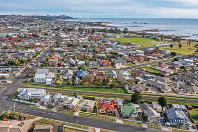 /international/au/31-alexandra-road-ulverstone-tas-148456228/
