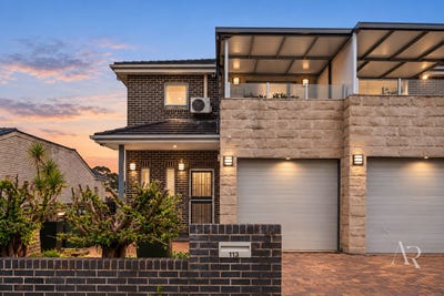/international/au/113-townsend-street-condell-park-nsw-152641744/