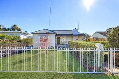 /international/au/13-elm-street-tamworth-nsw-148628556/?lang=zh-cn