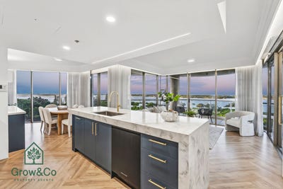 /international/au/701-50-marine-parade-southport-qld-151498724/
