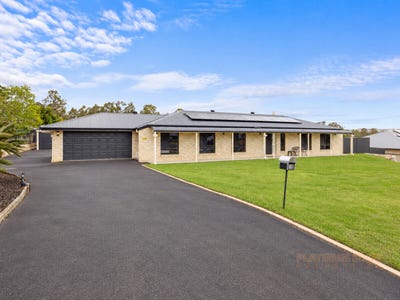 /international/au/15-17-sunset-drive-beaudesert-qld-152688052/