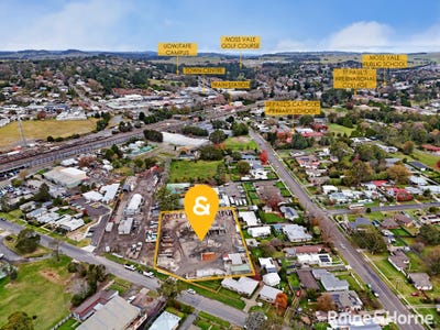 /international/au/22-parkes-road-moss-vale-nsw-204528240/