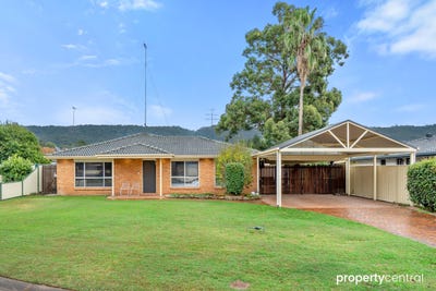 /international/au/14-ambler-close-emu-heights-nsw-151236056/