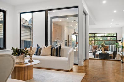 /international/au/36a-webster-street-camberwell-vic-148553692/