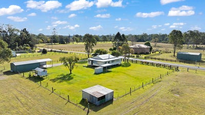 /international/au/16-black-swan-drive-coutts-crossing-nsw-700368428/?lang=de
