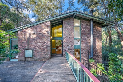 /international/au/18-kurrajong-street-pennant-hills-nsw-148547196/?lang=en