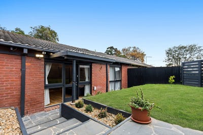 /international/au/8-12-14-hill-street-frankston-vic-151376524/