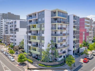 /international/au/32-6-8-george-street-warwick-farm-nsw-151603092/