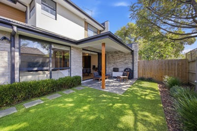 /international/au/3-16-byron-road-kilsyth-vic-150704544/