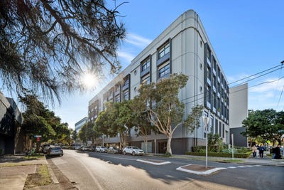 /international/au/1-03-77-dunning-avenue-rosebery-nsw-505130064/