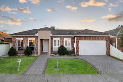 /international/au/7-yellowstone-court-roxburgh-park-vic-148478736/