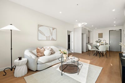 /international/au/b303-1408-centre-road-clayton-south-vic-151213852/
