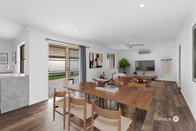 /international/au/10-blue-mountain-crescent-warner-qld-151554736/