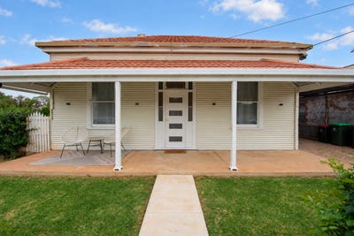 /international/au/56-fifth-street-gladstone-sa-152541496/