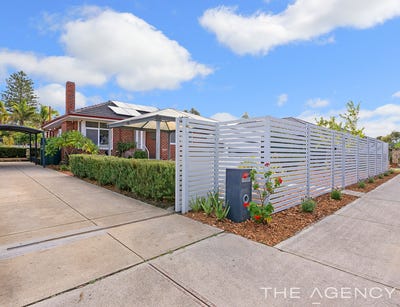 /international/au/66-grand-parade-redcliffe-wa-151405492/