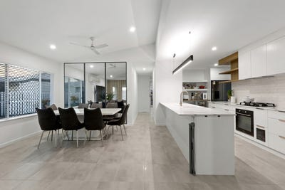 /international/au/21-wisteria-avenue-bakers-creek-qld-151355744/