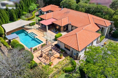 /international/au/4-arcadia-close-bolwarra-heights-nsw-152628536/