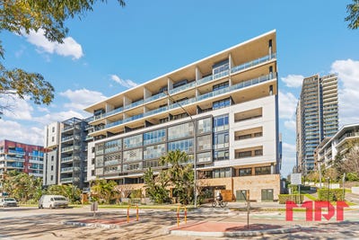 /international/au/504-45-hill-rd-wentworth-point-nsw-148655980/