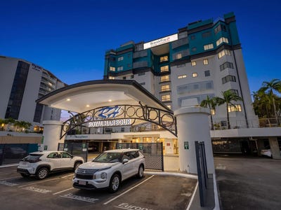 /international/au/2-71-75-esplanade-cairns-city-qld-152672364/