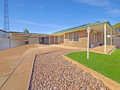 /international/au/2-abraham-drive-whyalla-stuart-sa-151219068/