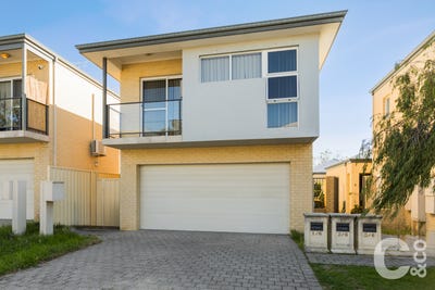 /international/au/1-6-quendamia-lane-mandurah-wa-151586236/