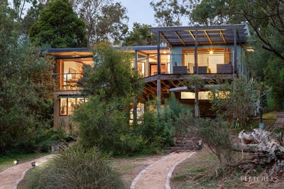 /international/au/31-hutchinson-avenue-warrandyte-vic-151145684/