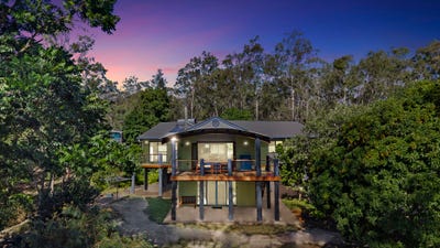 /international/au/5-brenda-court-torbanlea-qld-148534360/