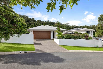/international/au/66-flagship-drive-trinity-beach-qld-151086852/