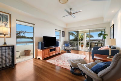 /international/au/5-22-winton-terrace-varsity-lakes-qld-151461072/