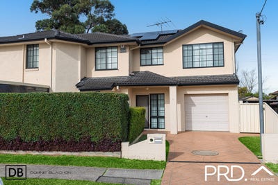/international/au/21-park-road-east-hills-nsw-148621684/