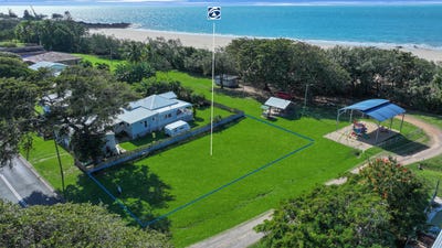 /international/au/71-westcott-avenue-campwin-beach-qld-204558168/