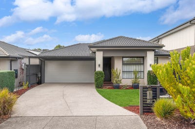 /international/au/35-portside-way-safety-beach-vic-151044564/