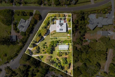 /international/au/1-gibbs-court-diddillibah-qld-152514268/