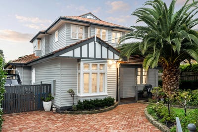 /international/au/2-minnie-street-sandringham-vic-151336220/
