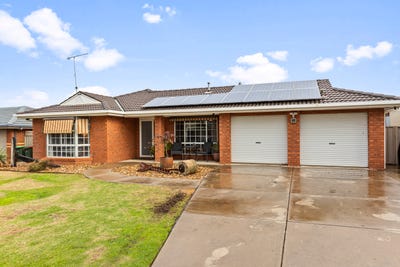 /international/au/65-eldershaw-drive-forest-hill-nsw-151552460/