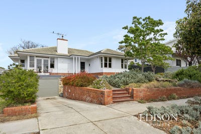 /international/au/151-bradford-street-coolbinia-wa-152573656/