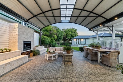/international/au/32-foch-street-wynnum-west-qld-150939204/