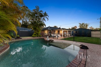 /international/au/25-eucumbene-drive-petrie-qld-152263992/