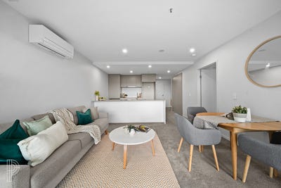 /international/au/406-38-oakden-street-greenway-act-150715516/