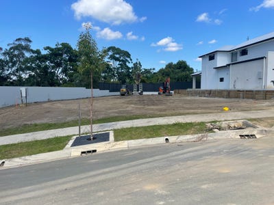 /international/au/lot-23-1-highpoint-place-little-mountain-qld-204472532/
