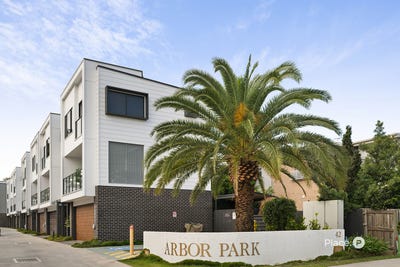 /international/au/15-42-sorrento-street-wynnum-west-qld-151157136/